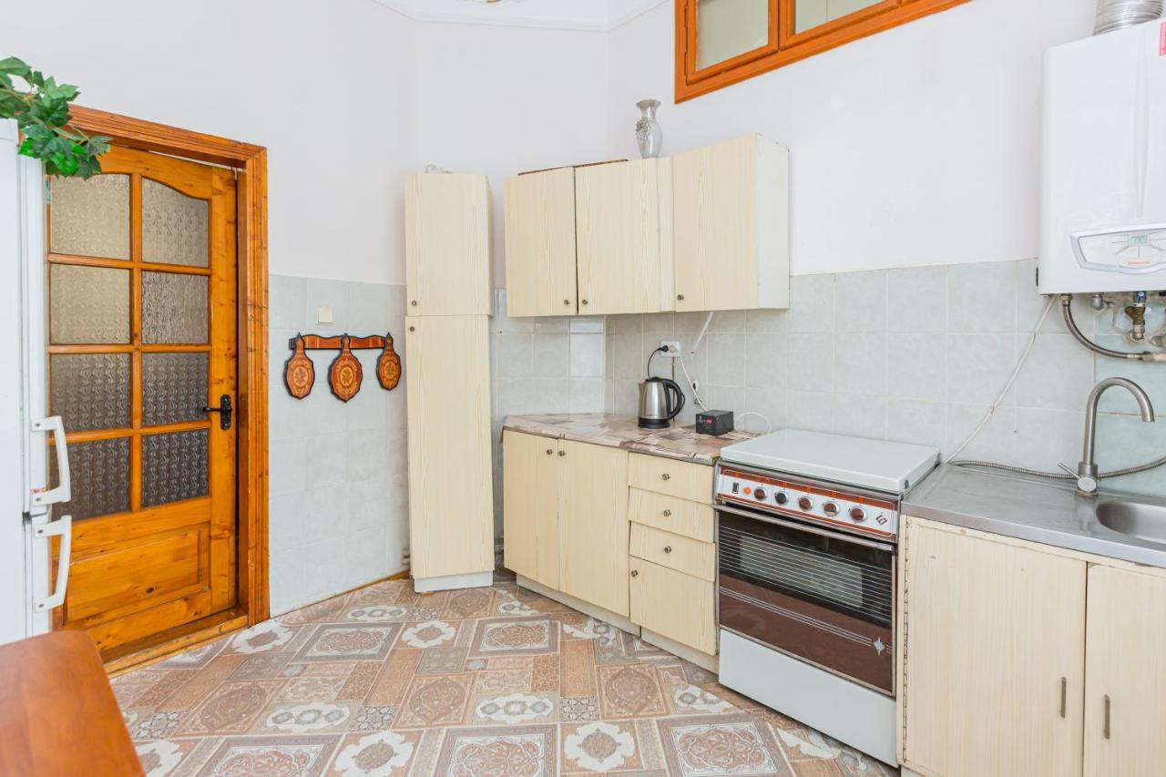 Квартира Подобово У Львові На Вулиці Щепкіна 5 Extérieur photo